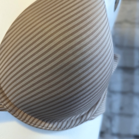 🆕Nwot Vanity Fair bra - Picture 3 of 4